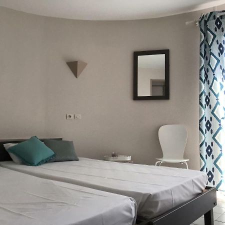 Villa 940 Sur L'Ile Des Pecheurs เลอบาร์กาแรส ภายนอก รูปภาพ